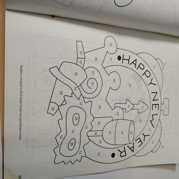 New old Stock - Lot of 8 Gallery Glass Sealed Vintage Glass Paints w Bonus Book - Picture 13 of 15